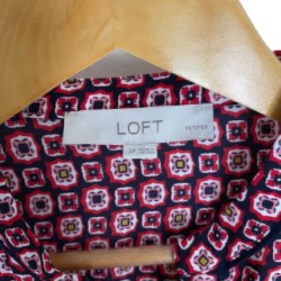 Loft Mixed Mosaic Split Neck Blouse SP - Picture 2 of 4